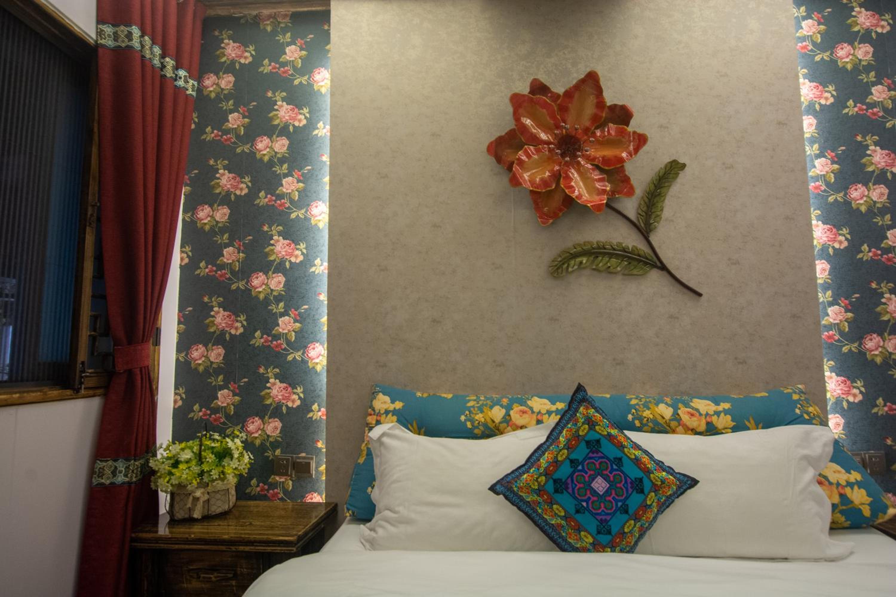 Floral Hotel · Baihui Living Zhangjiajie