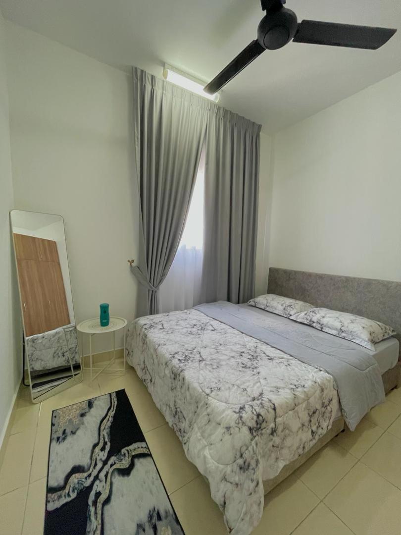 NAR'S Homestay + Free WIFI & Netflix photo 8