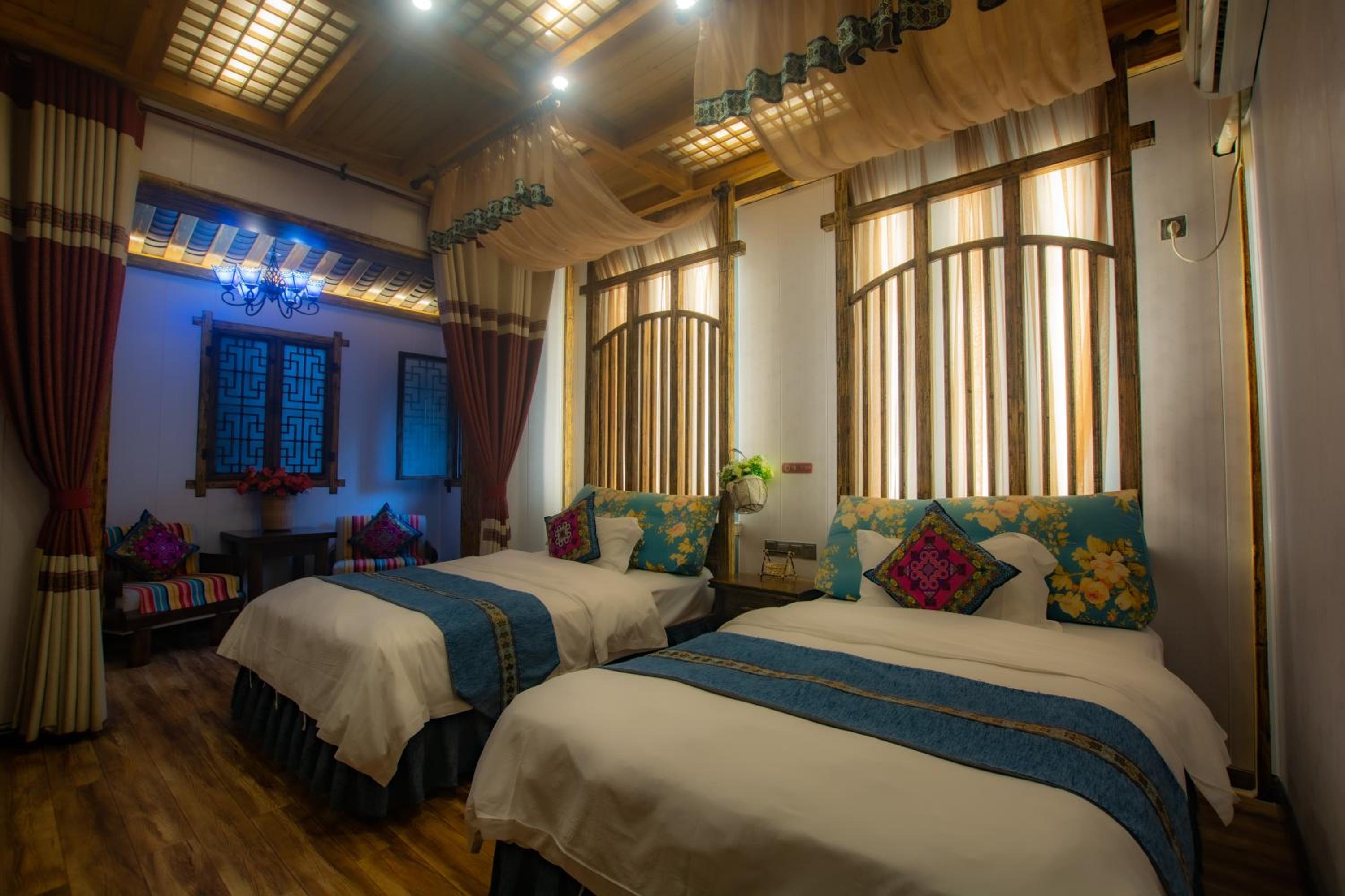 Floral Hotel · Baihui Living Zhangjiajie