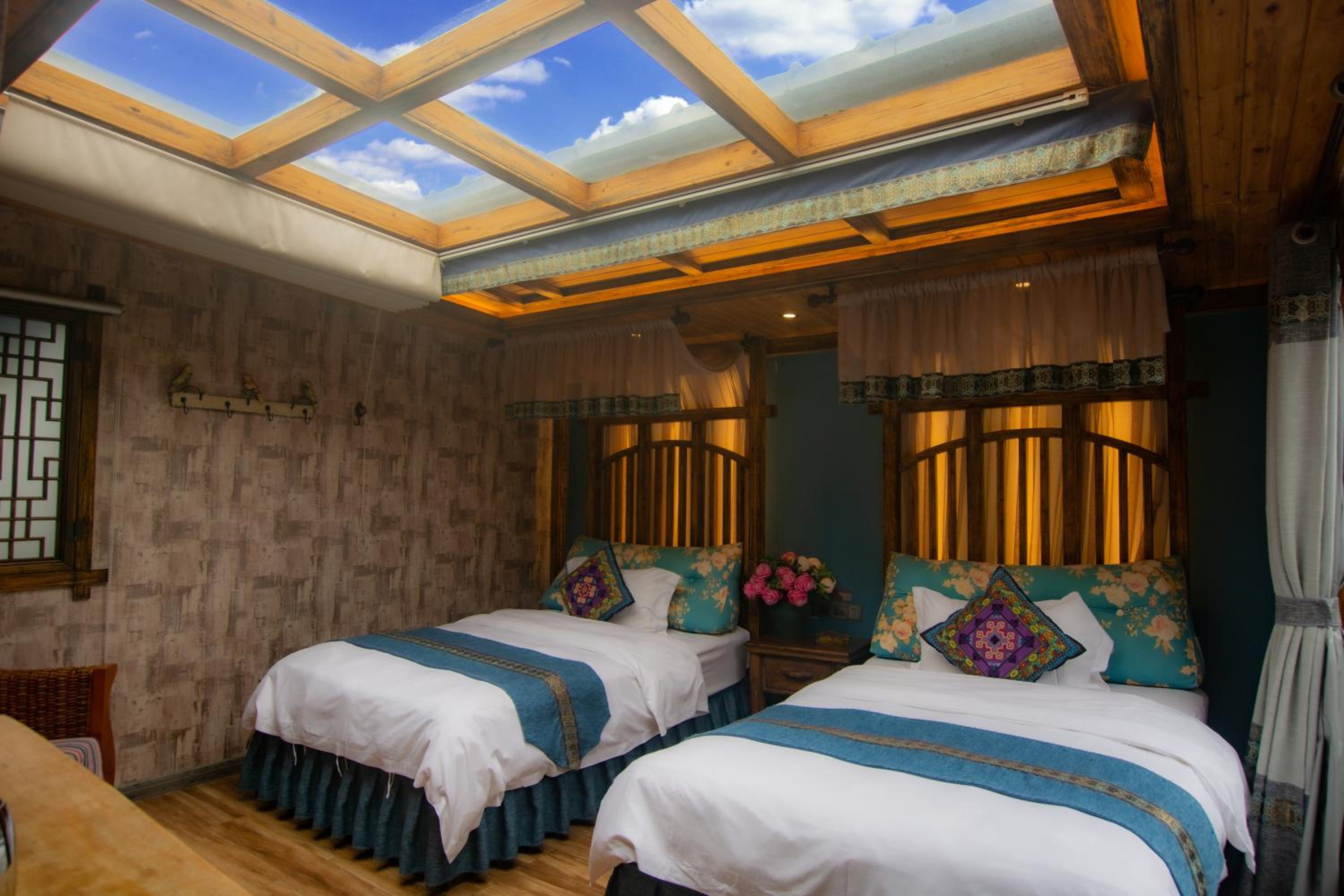 Floral Hotel · Baihui Living Zhangjiajie