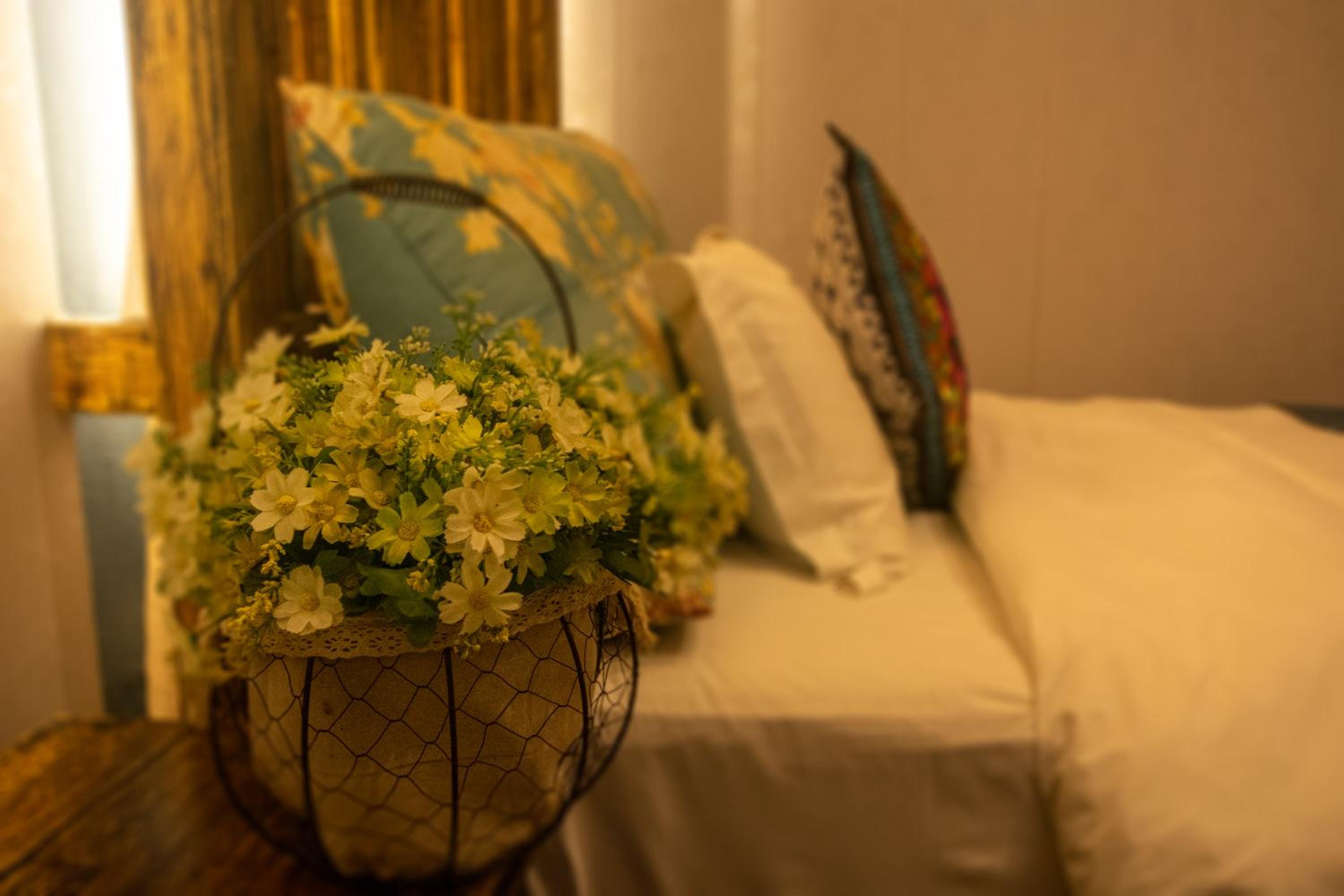 Floral Hotel · Baihui Living Zhangjiajie