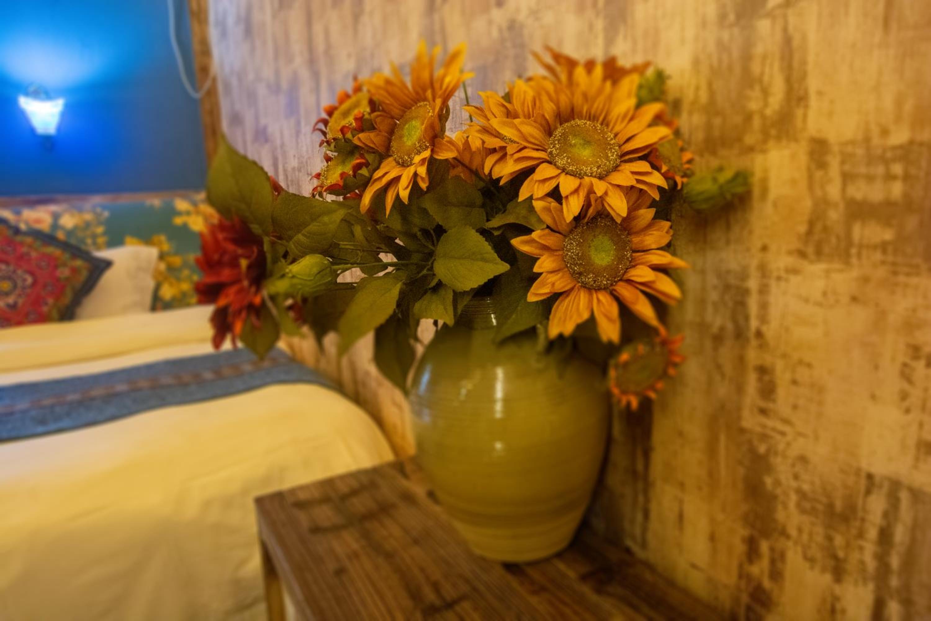 Floral Hotel · Baihui Living Zhangjiajie
