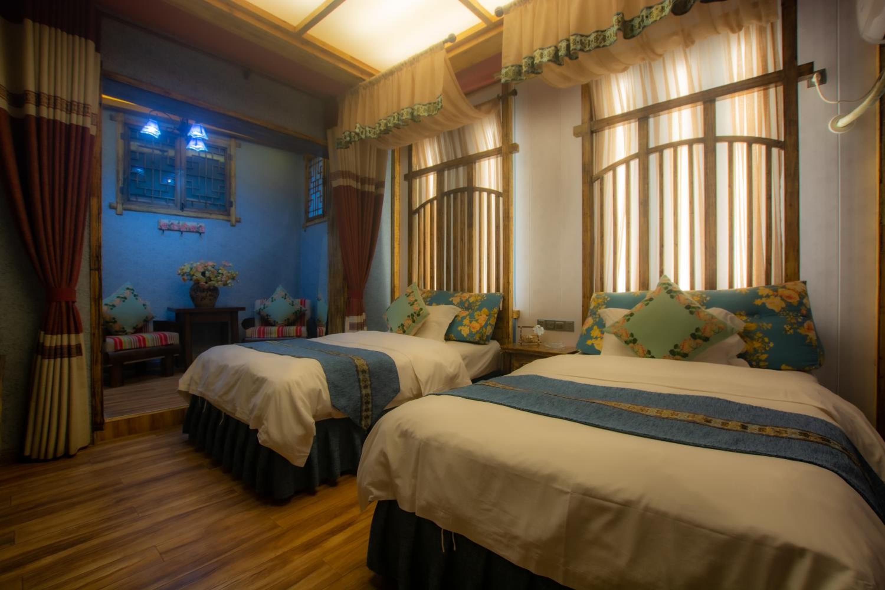 Floral Hotel · Baihui Living Zhangjiajie