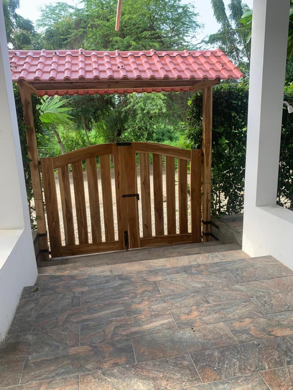 Villa Victoria Bosques de OLON