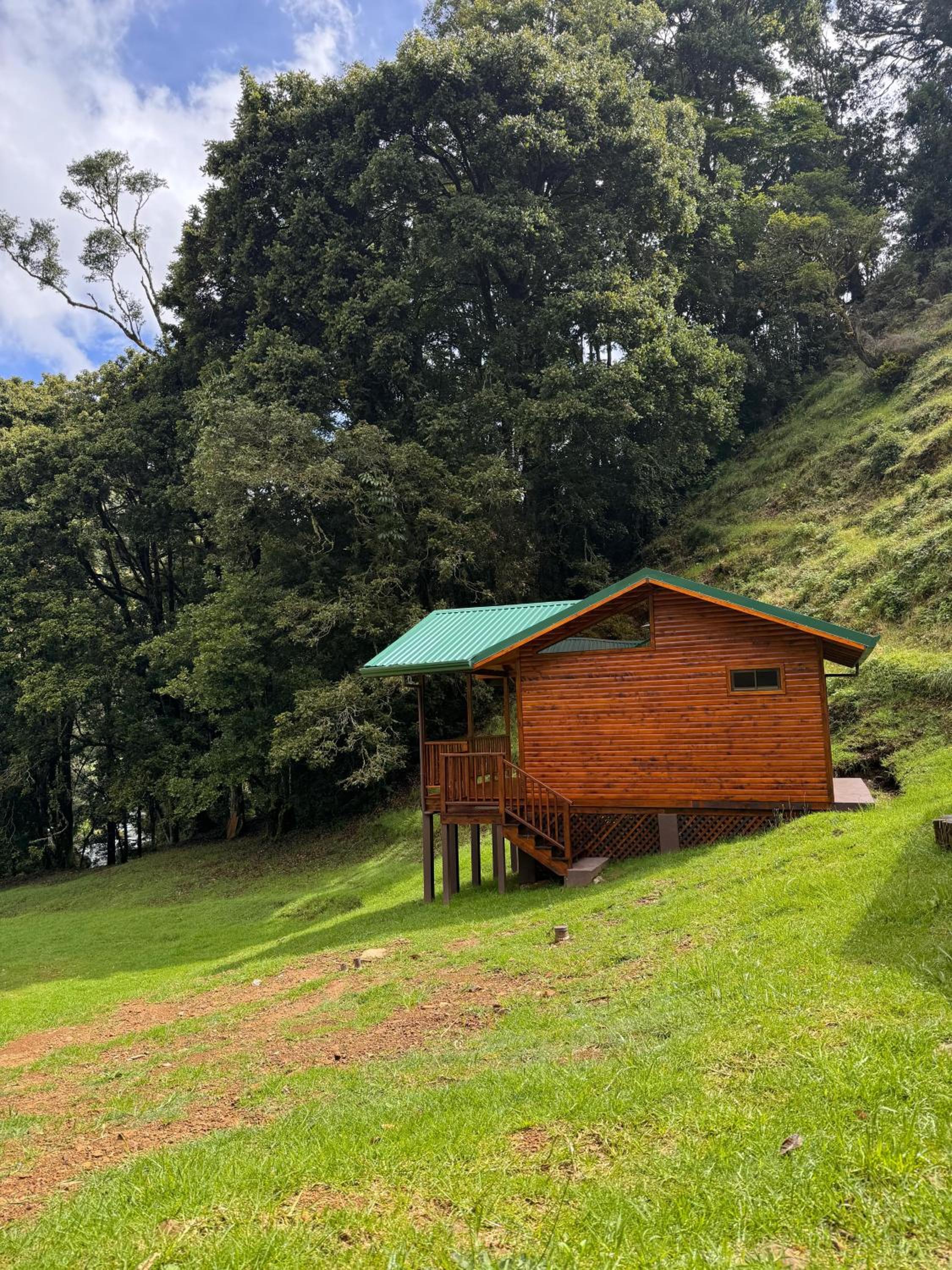 Entre Árboles Lodge
