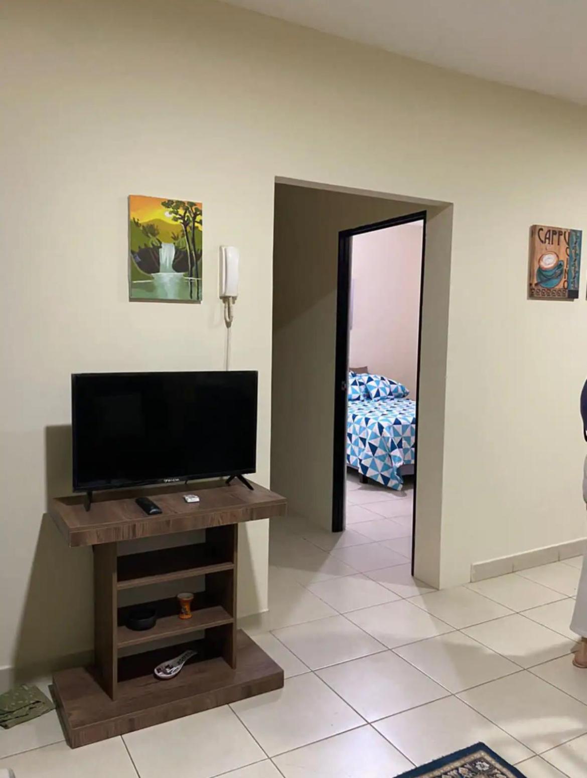 Aura House