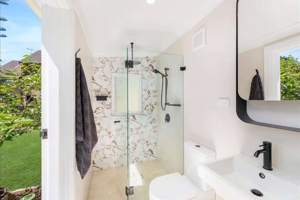 Charming Cammeray Cottage in Heart of Sydney