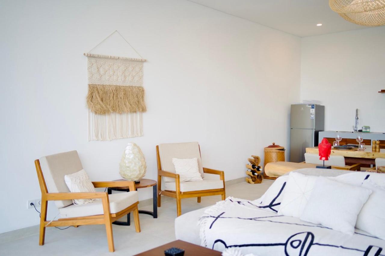 Villa Mercure - 2-bedroom Villa with private Pool & Garden