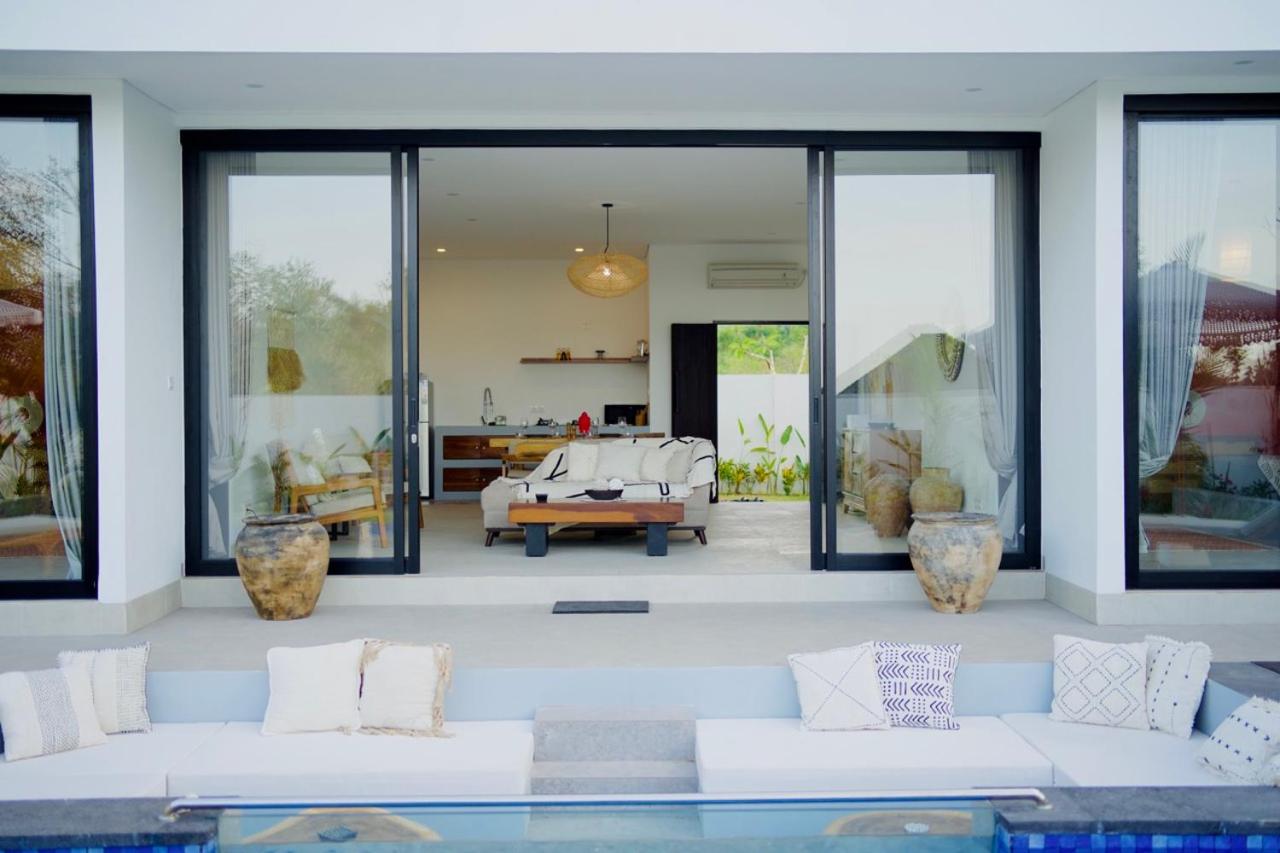 Villa Mercure - 2-bedroom Villa with private Pool & Garden