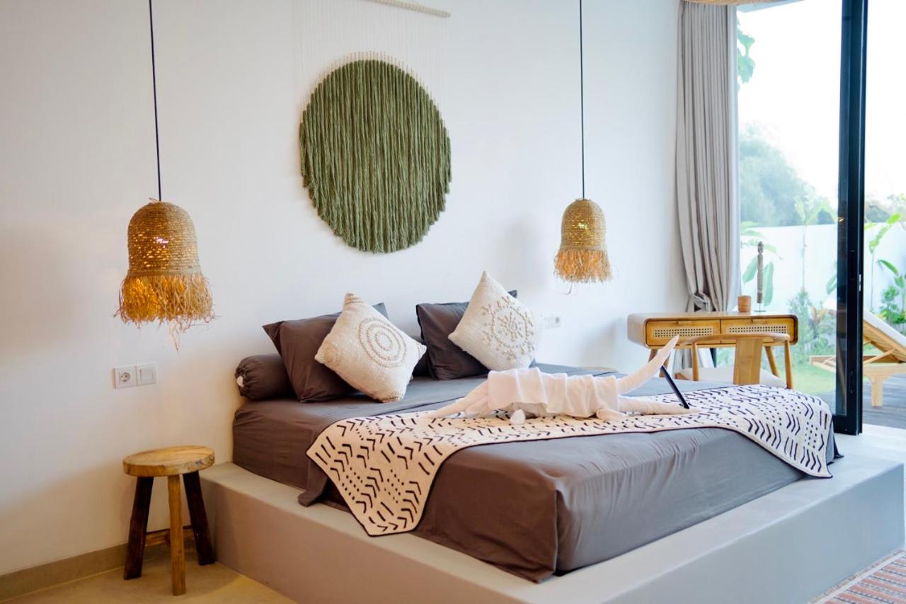 Villa Mercure - 2-bedroom Villa with private Pool & Garden