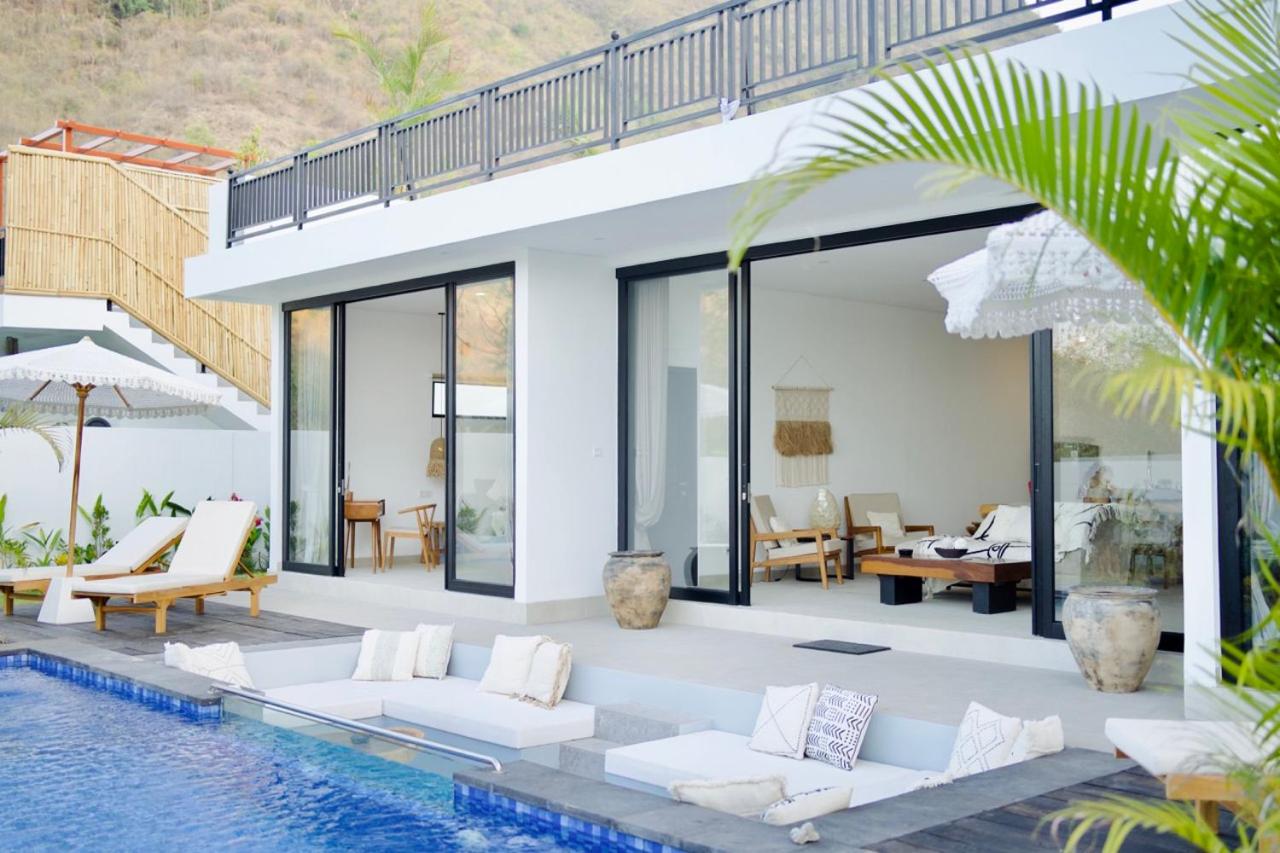 Villa Mercure - 2-bedroom Villa with private Pool & Garden
