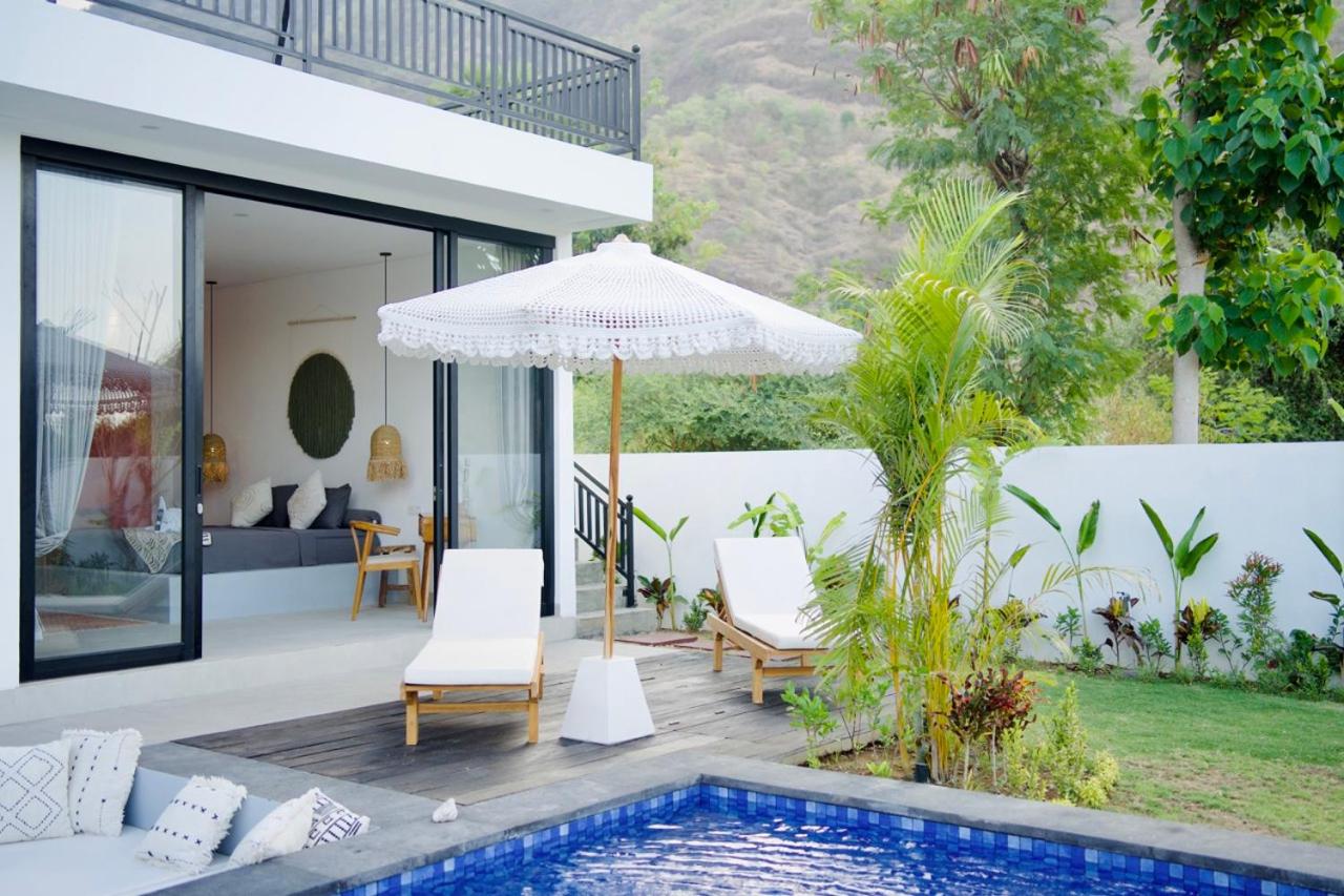 Villa Mercure - 2-bedroom Villa with private Pool & Garden