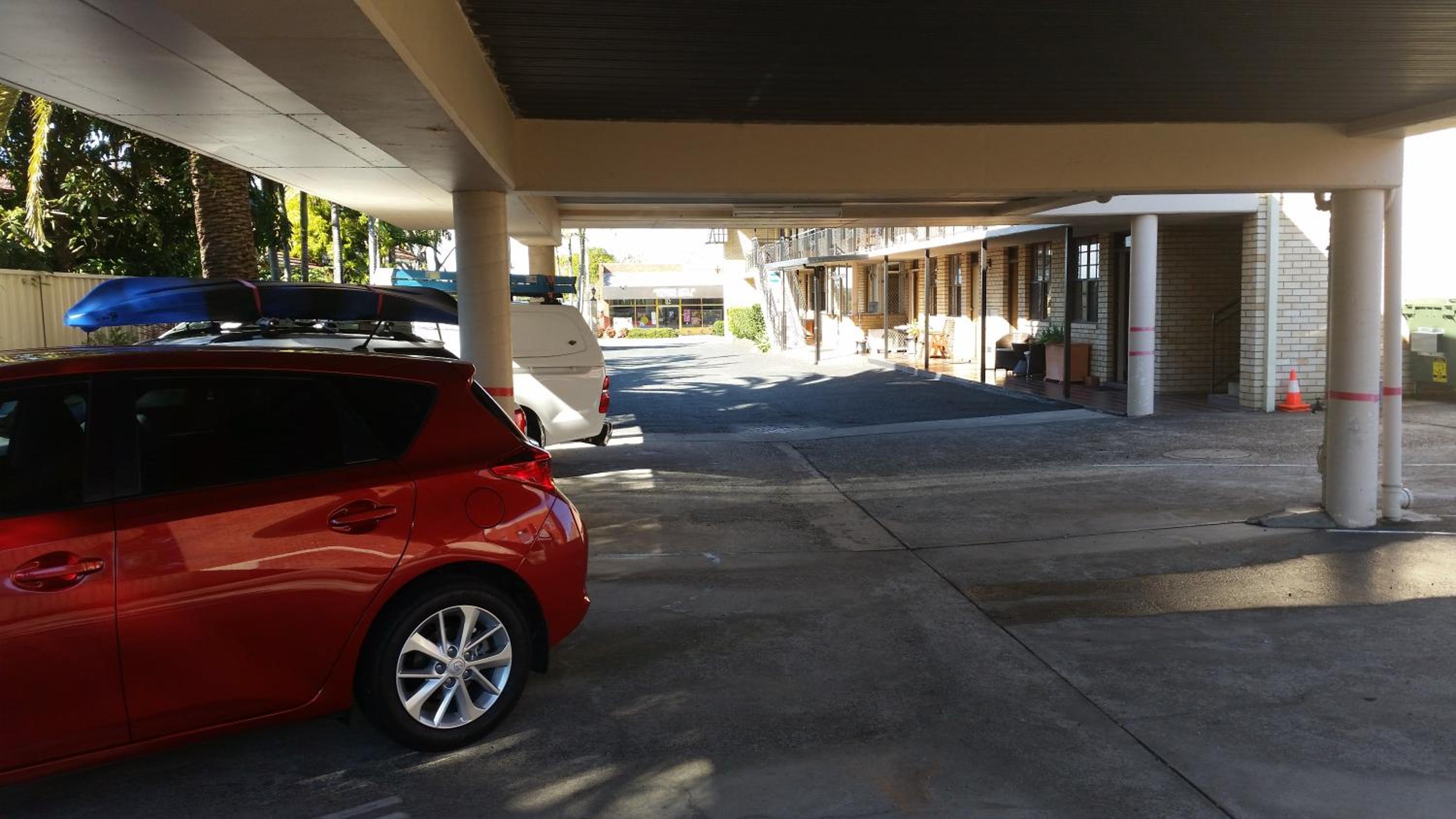 In Town Motor Inn
