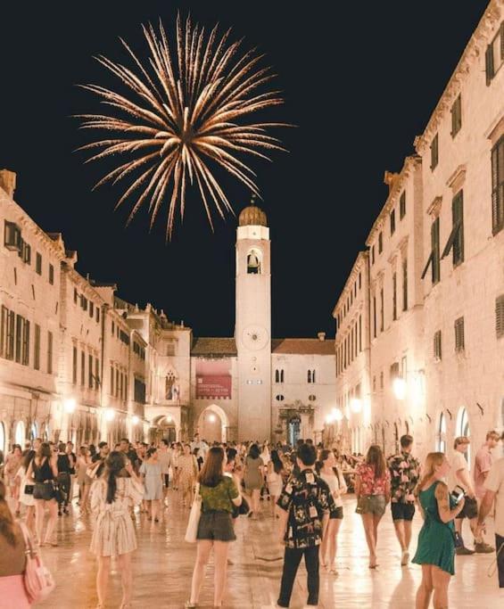 Palace La Strada - Superior Family Apartment - Luxury Holiday - Old Town Dubrovnik