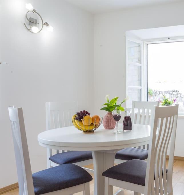 Palace La Strada - Superior Family Apartment - Luxury Holiday - Old Town Dubrovnik