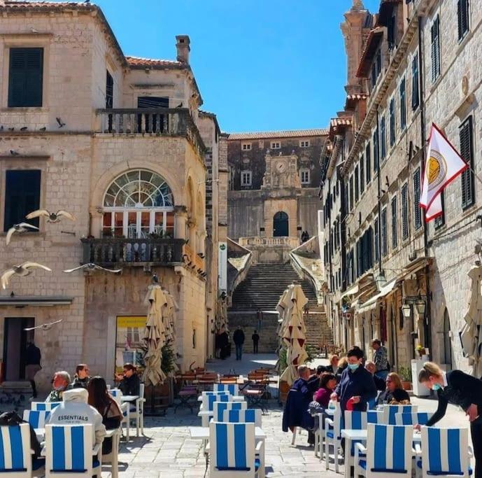 Palace La Strada - Superior Family Apartment - Luxury Holiday - Old Town Dubrovnik