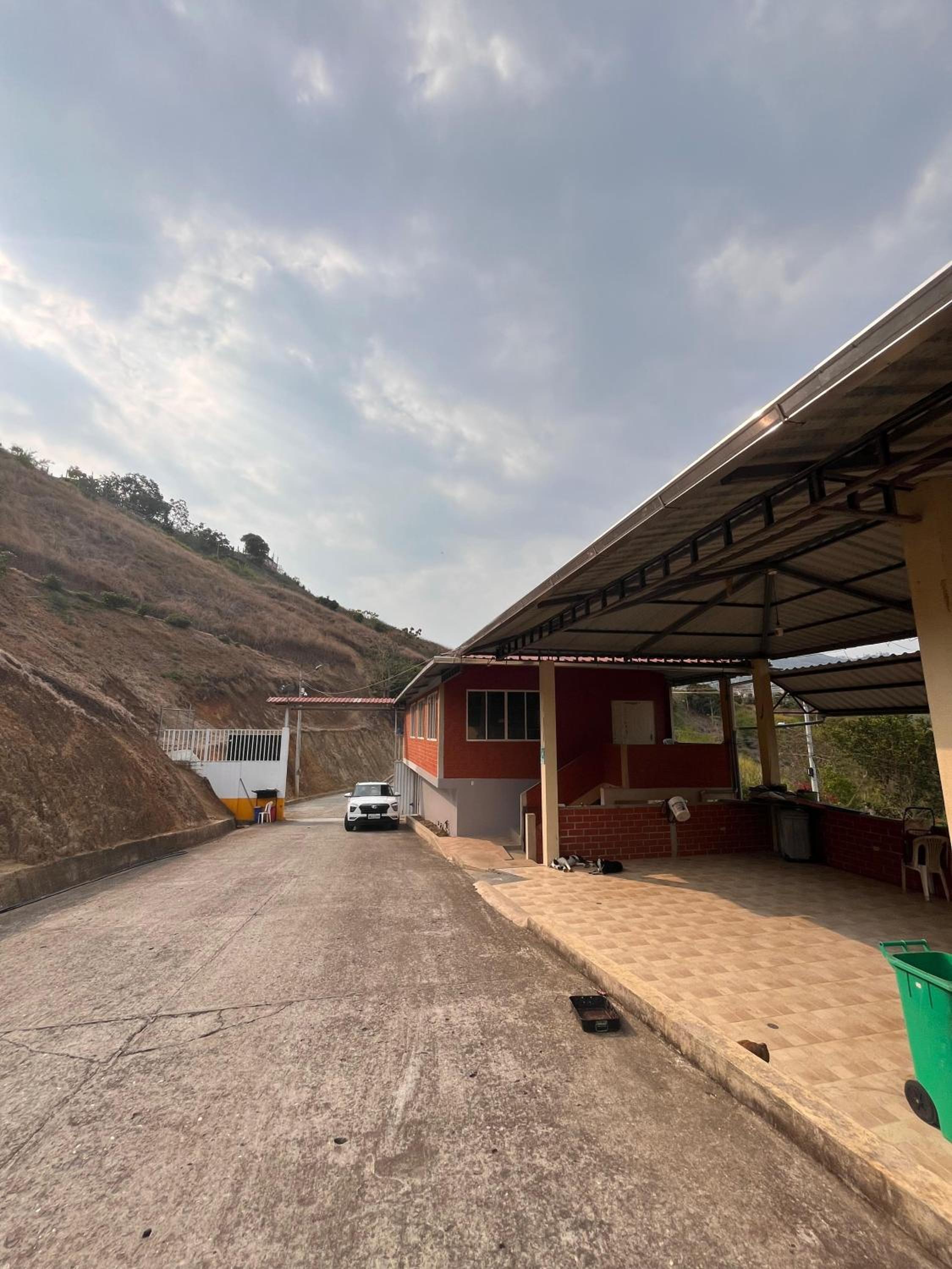 La Orquidea Airbnb