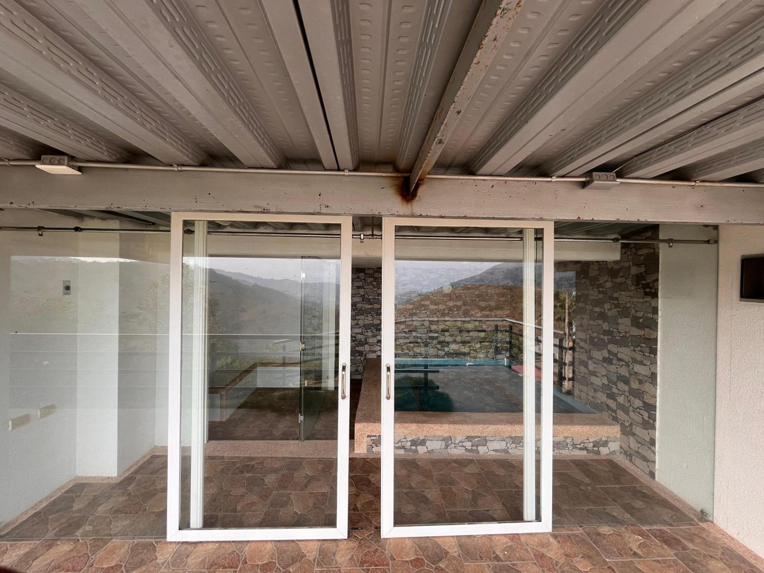 La Orquidea Airbnb
