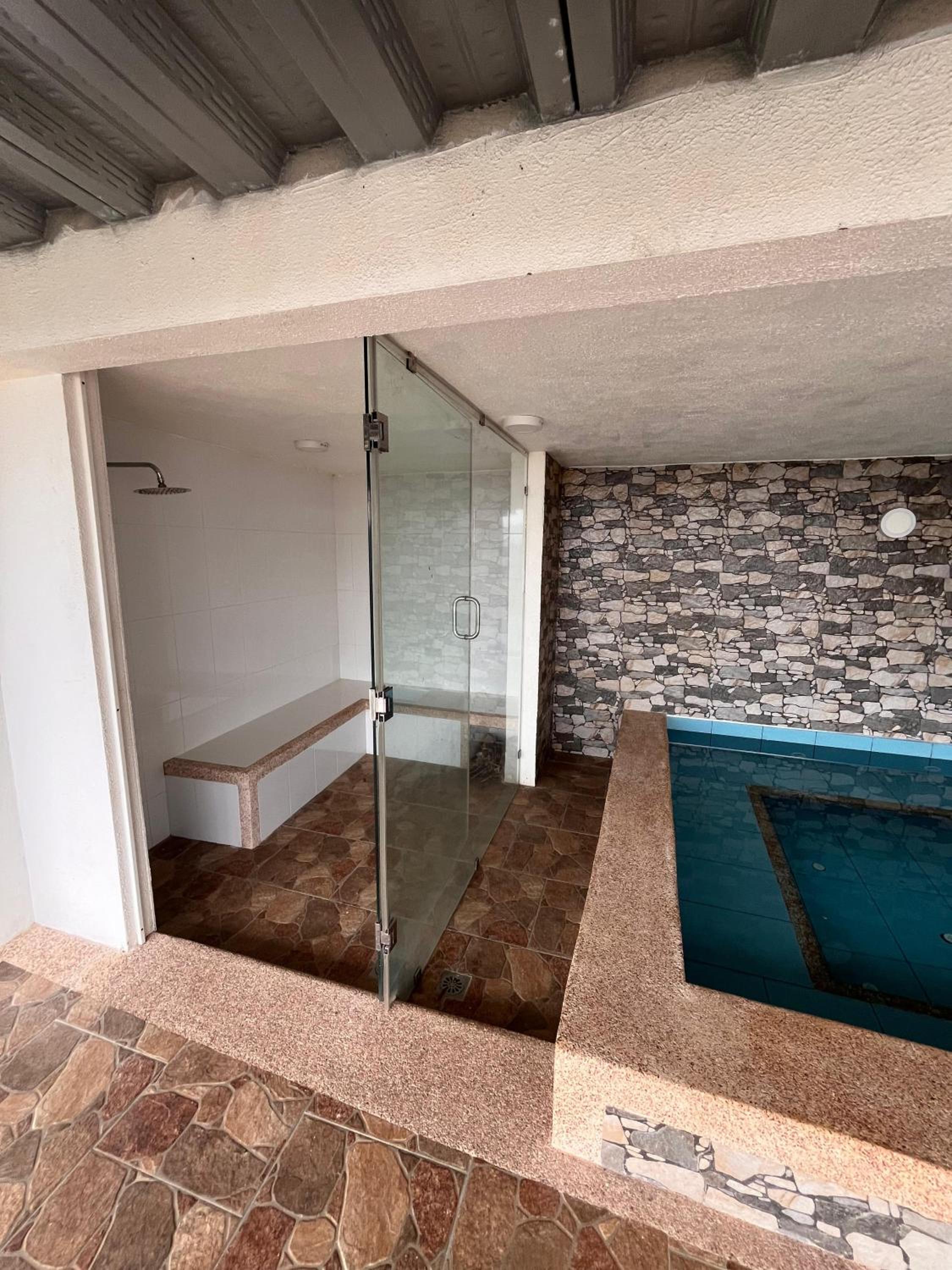 La Orquidea Airbnb