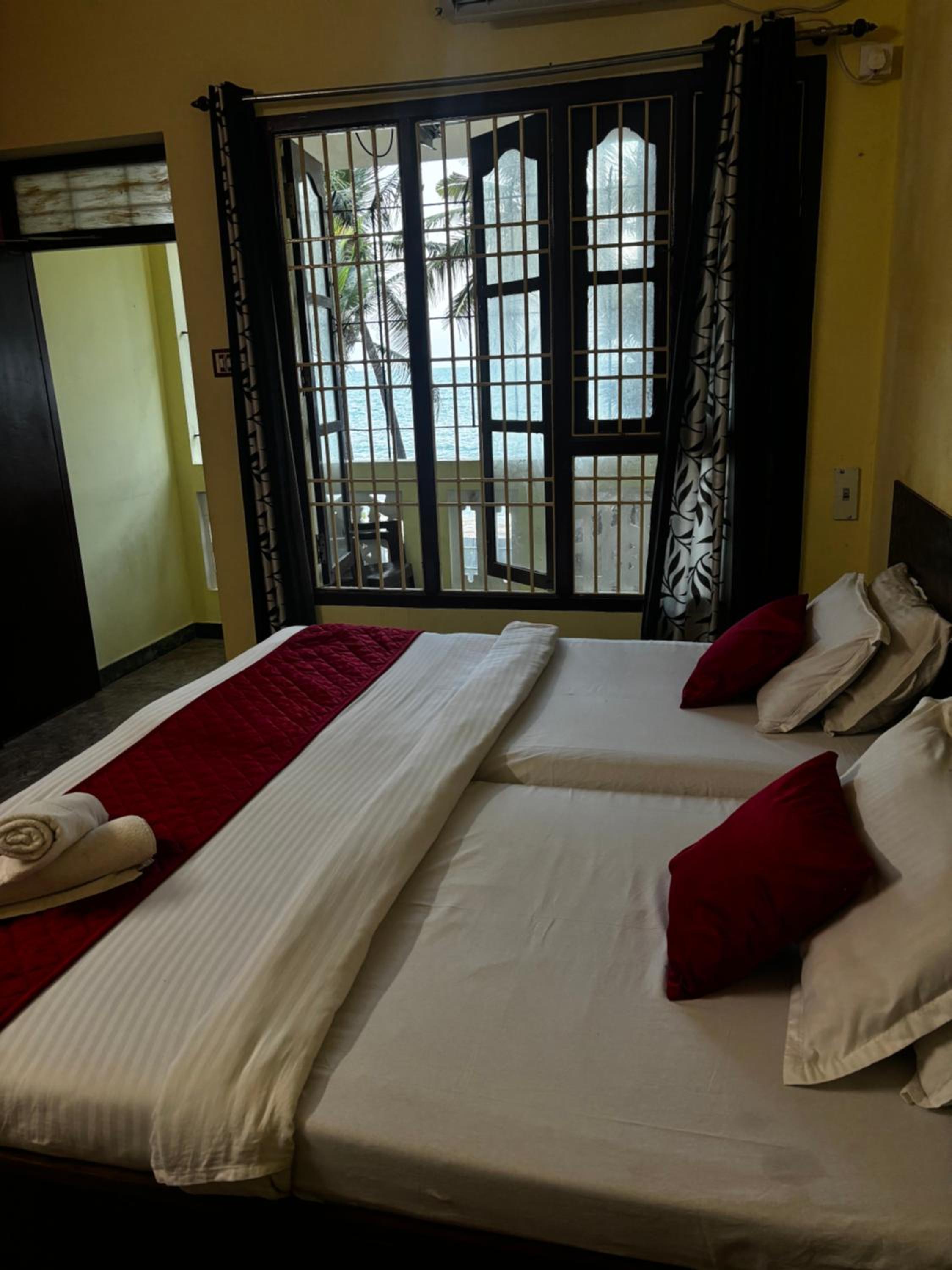 La Beach Resort Muthu view 3