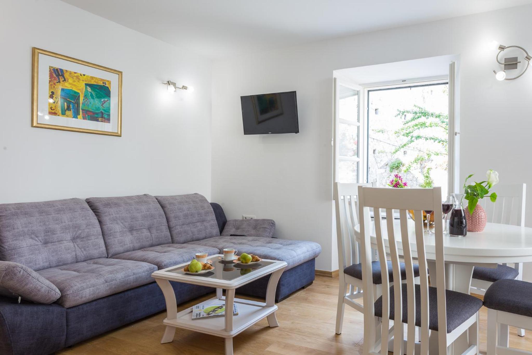 Palace La Strada - Superior Family Apartment - Luxury Holiday - Old Town Dubrovnik