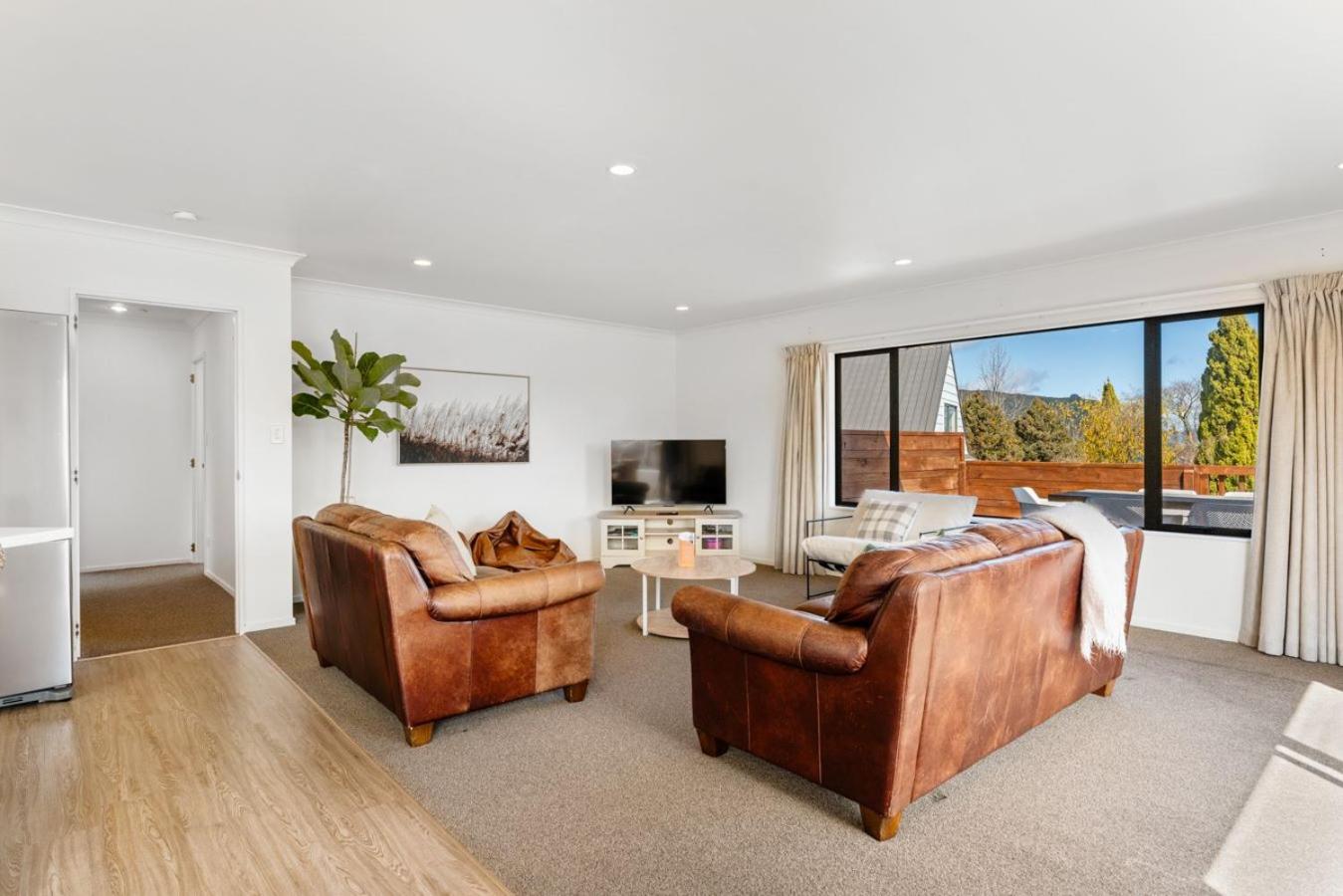 Kinloch Getaway