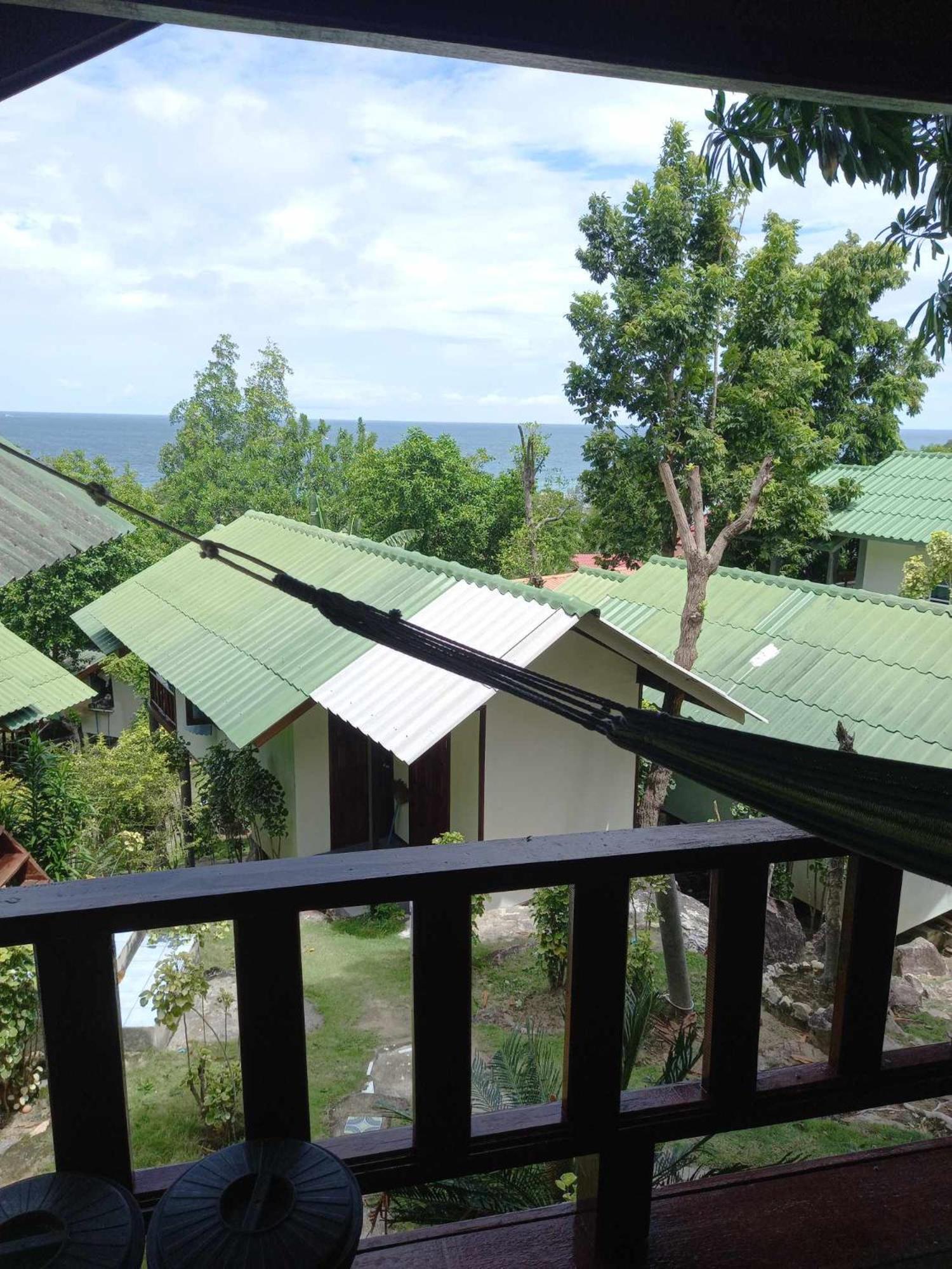 Easy Life Bungalows