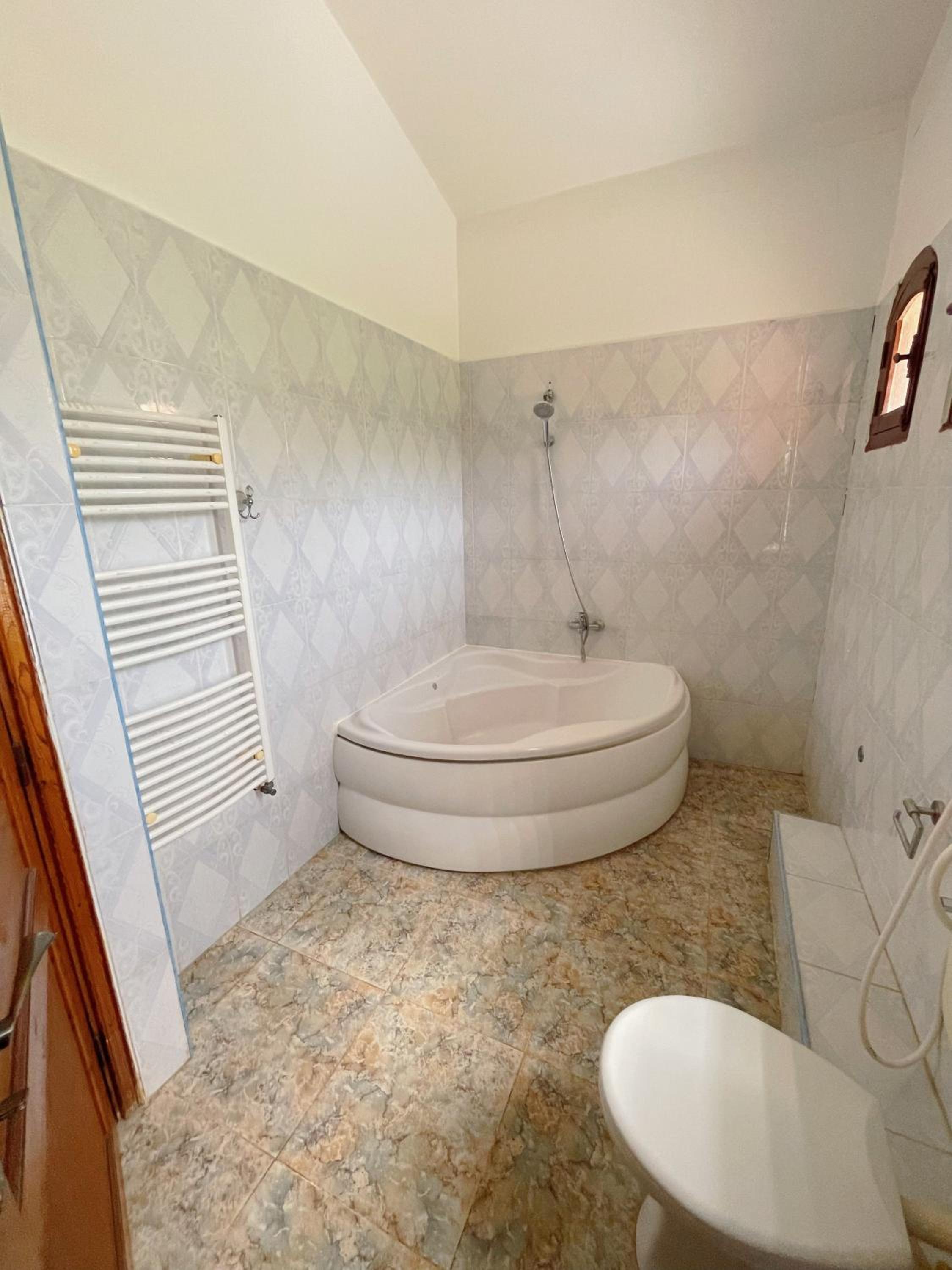 Maisons de Vacances et des appartements a Jijel