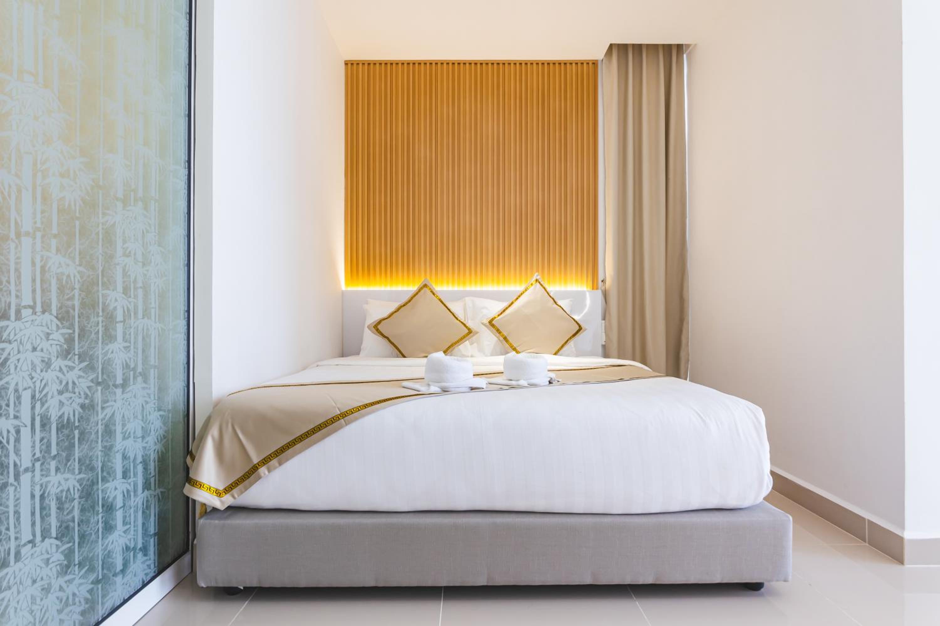 5StarPanda Seaview Suites at The Shore Kota Kinabalu