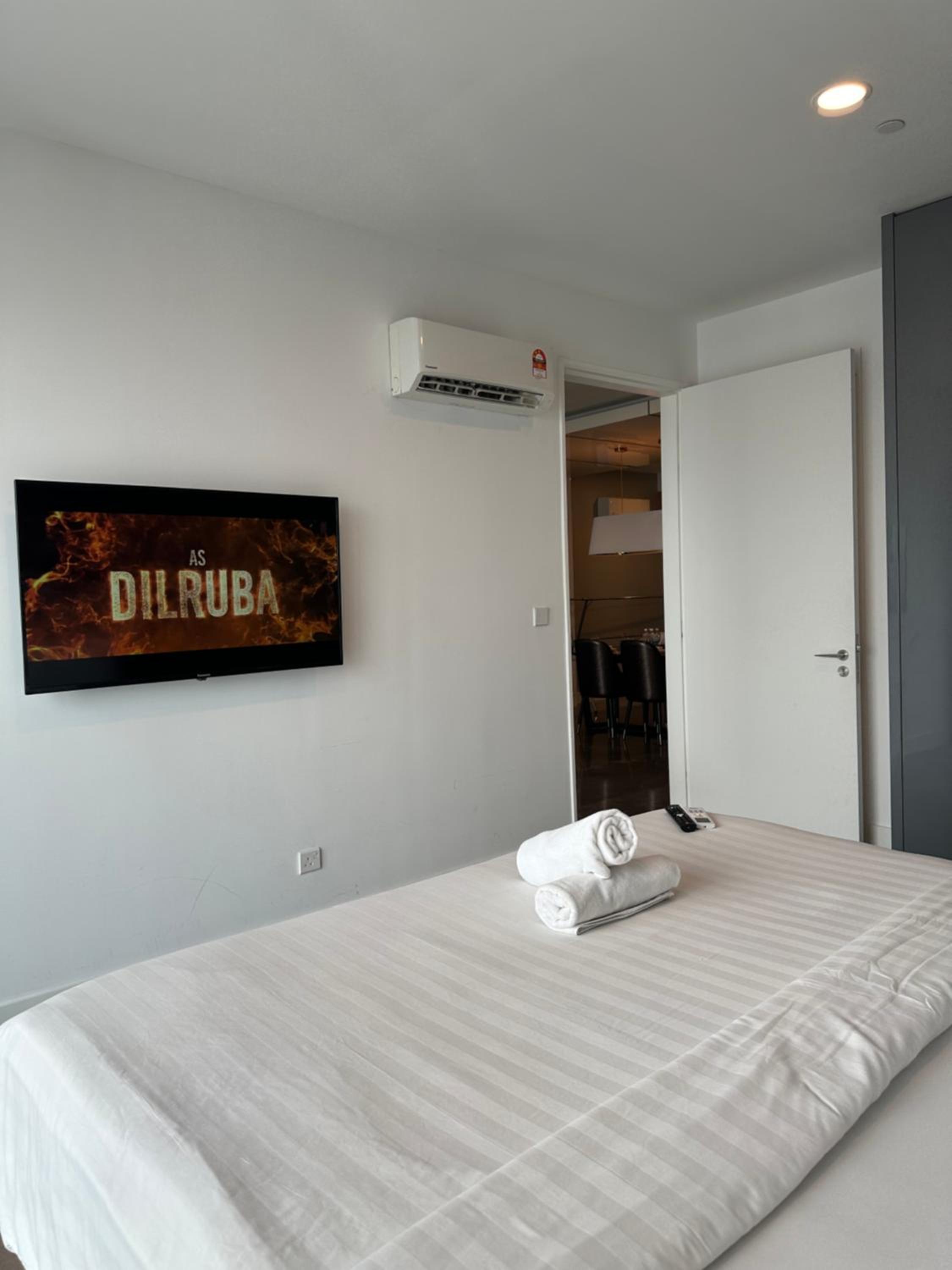 Platinum suites 2 klcc by BHS