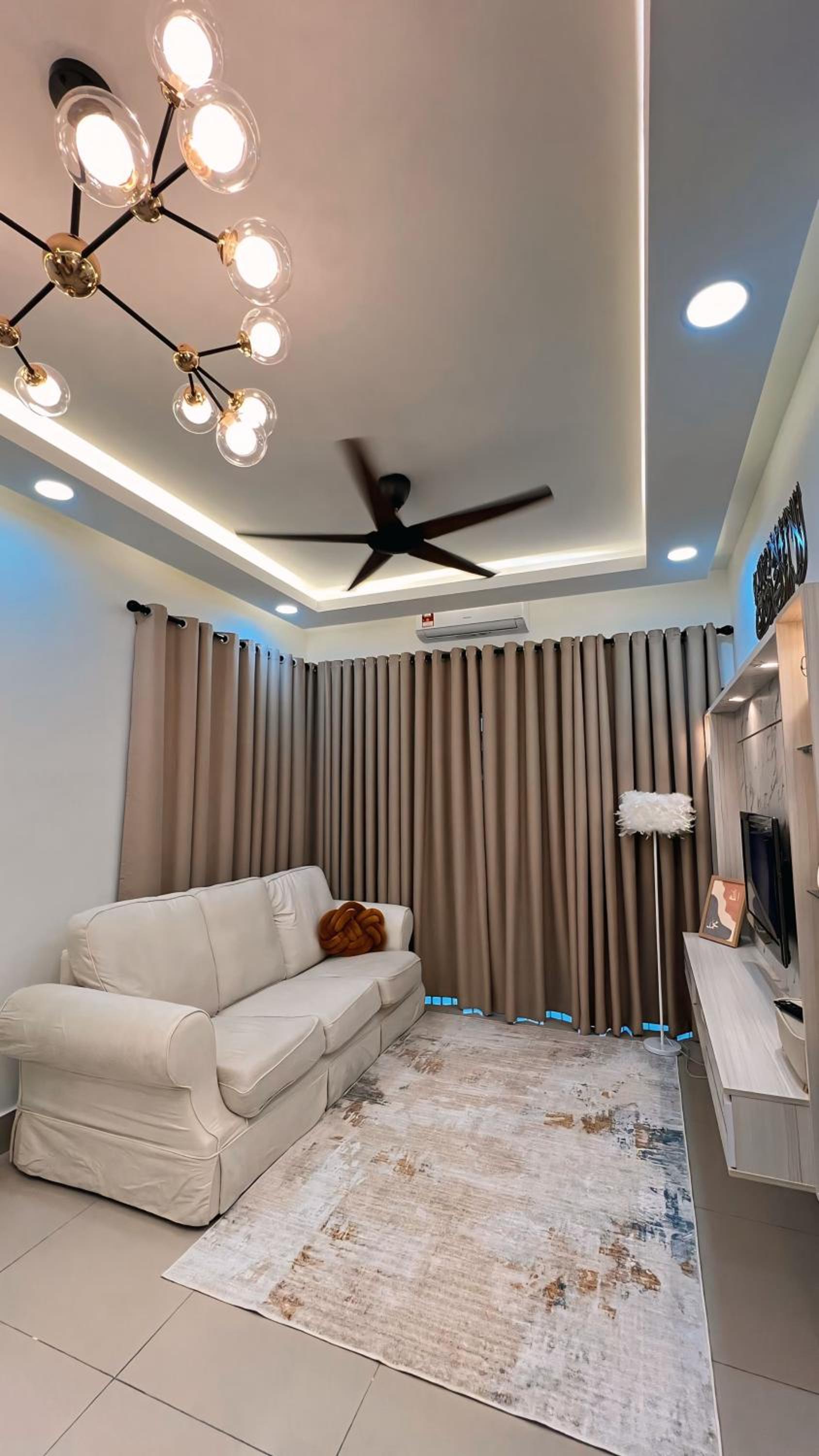 Inara Homestay