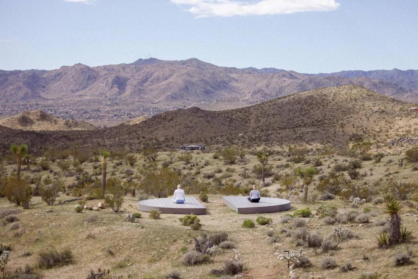 Yin And Yang The Perfect Joshua Tree Retreat - Property Image 133