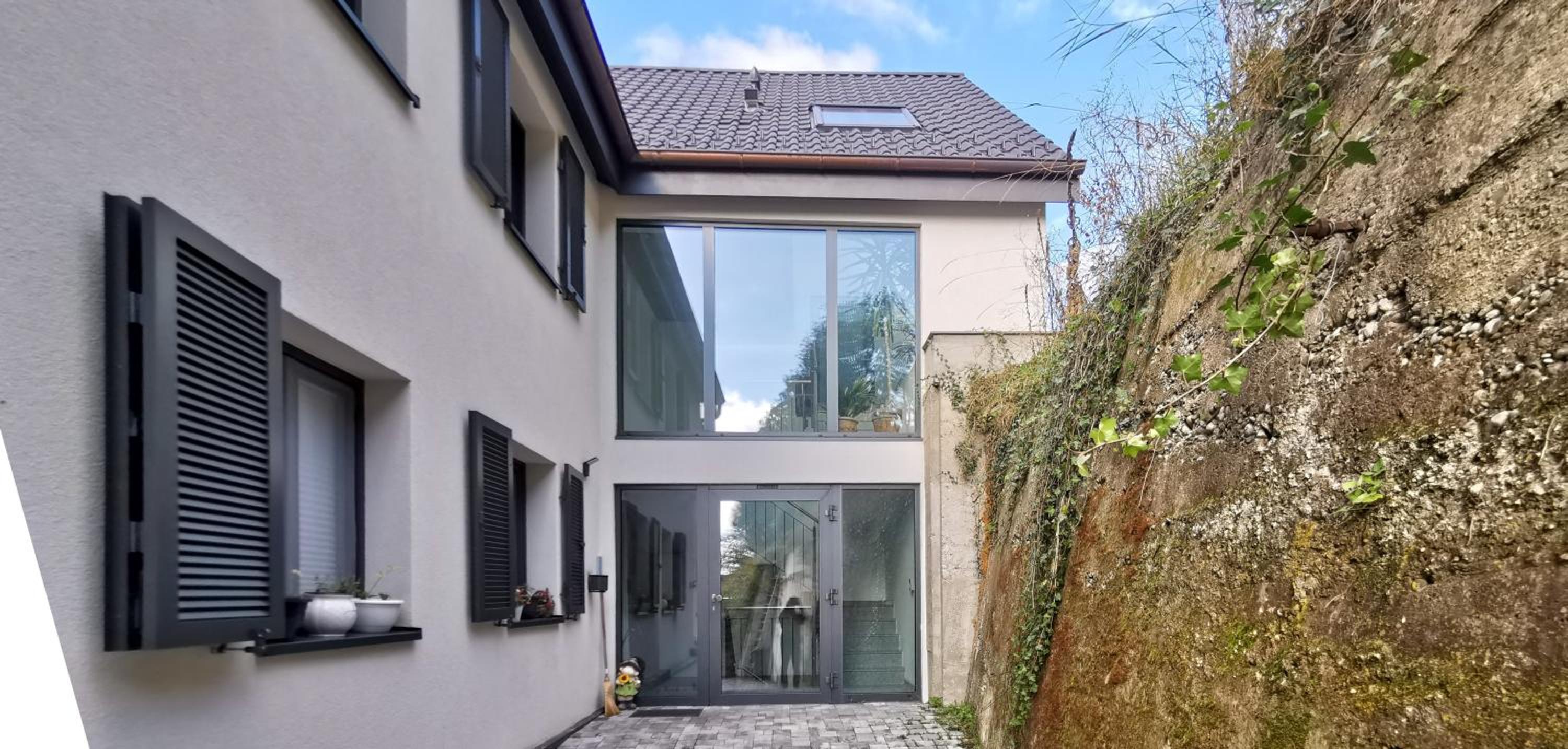Exklusive Wohnung mit 2 Schlafzimmern für 4 Personen nur 30 Minuten von Zürich entfernt