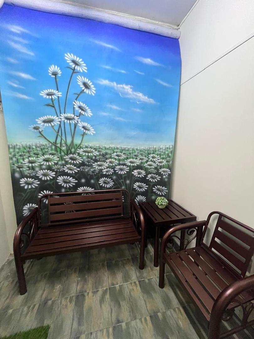 White Daisy Guest House photo 4