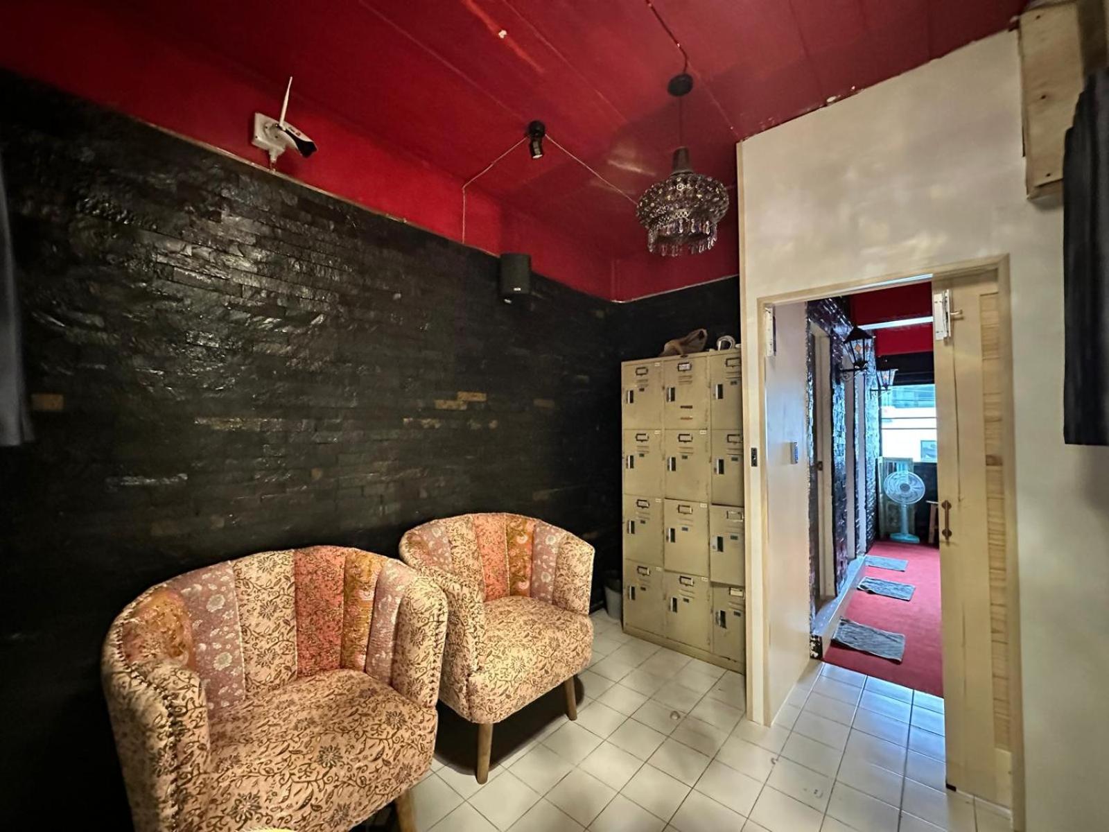 lounge