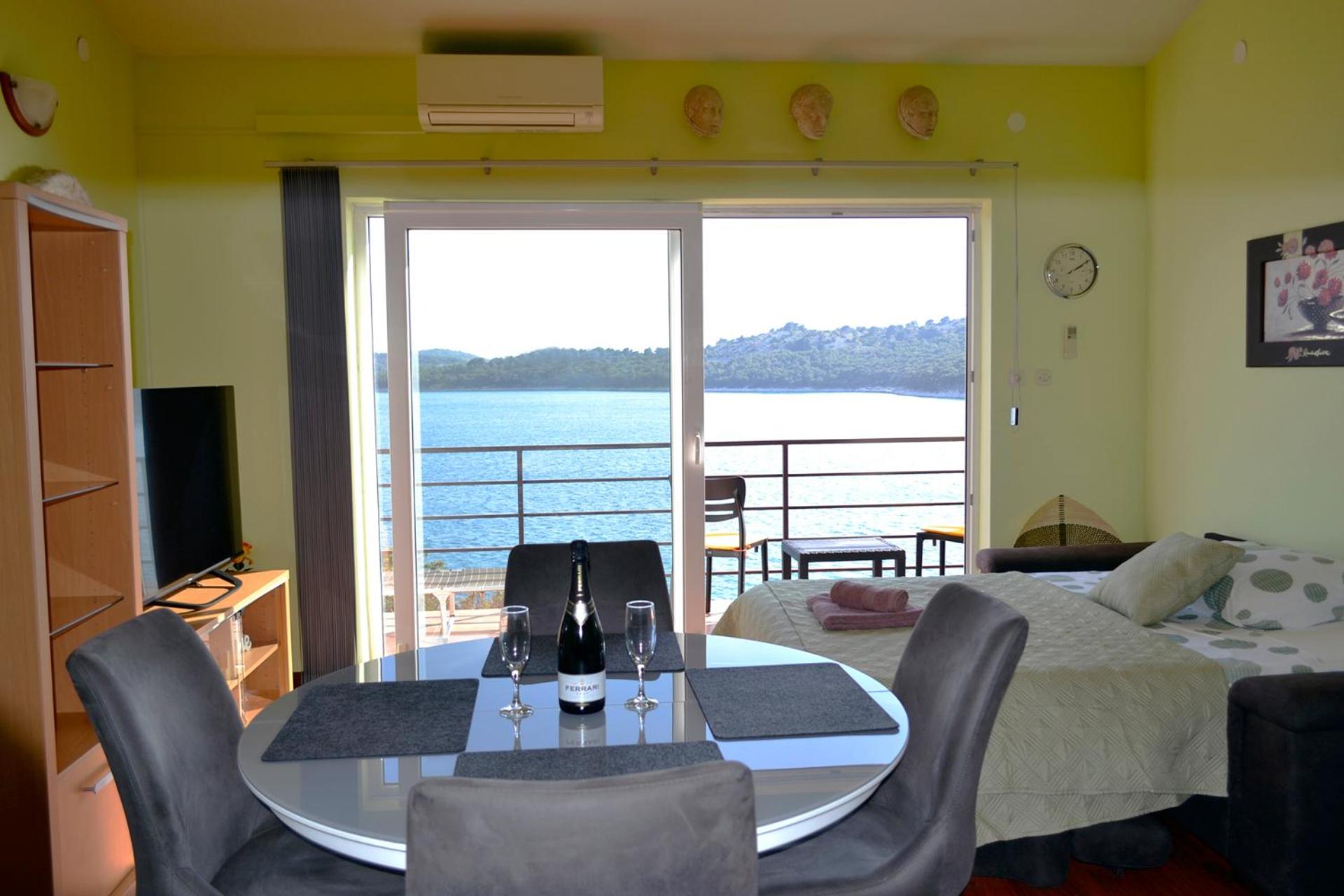 Rozali Tisno Apartments view 3