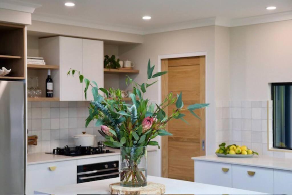 Wildwood Retreat a Luxury Vineyard Escape