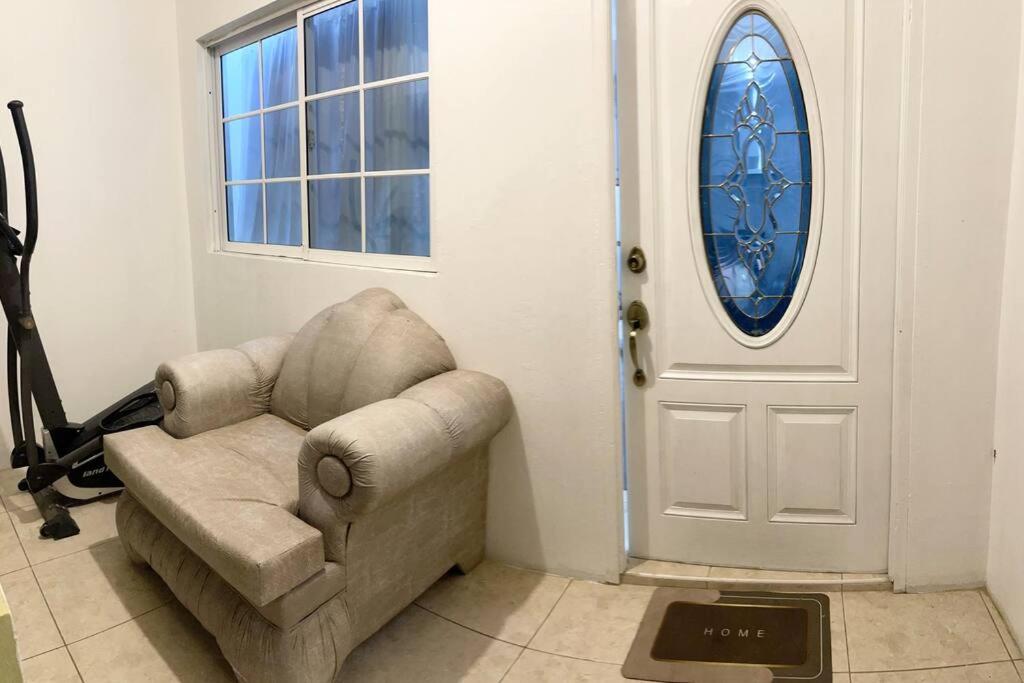 Suite Exchange Ocho Rios view 2