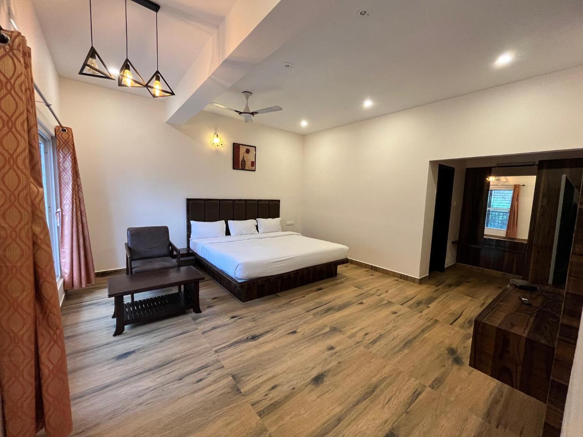 Photo 28
