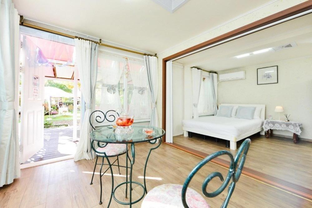 Gapyeong Kkonmuji Pension
