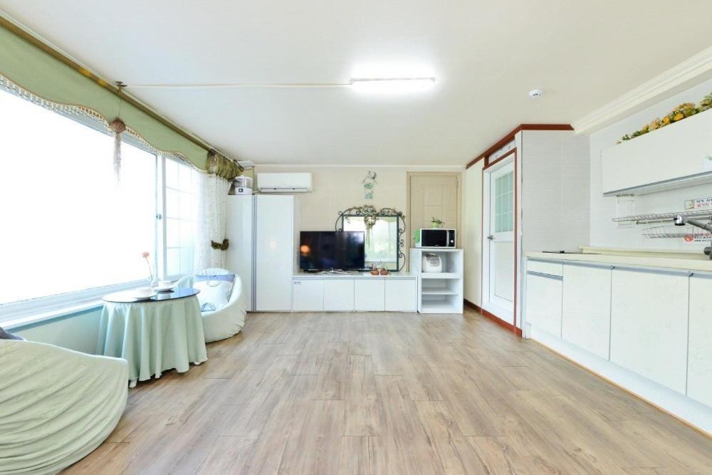 Gapyeong Kkonmuji Pension