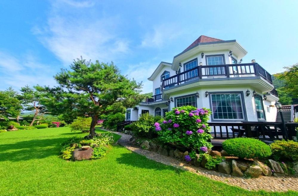 Samcheok Rose Valley Pension