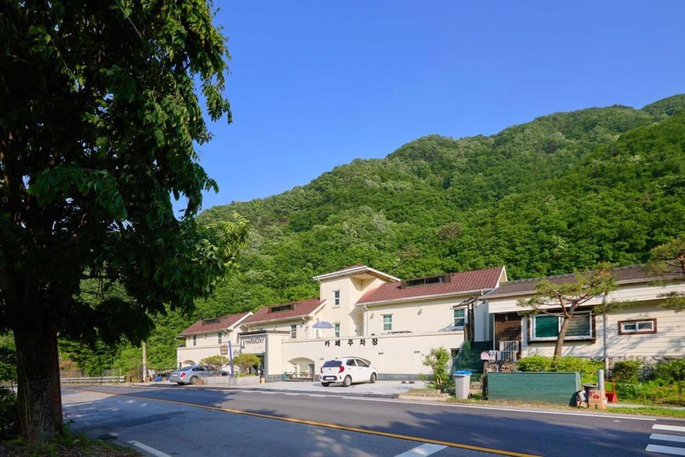 Natural Harmony Spa Pension view 3