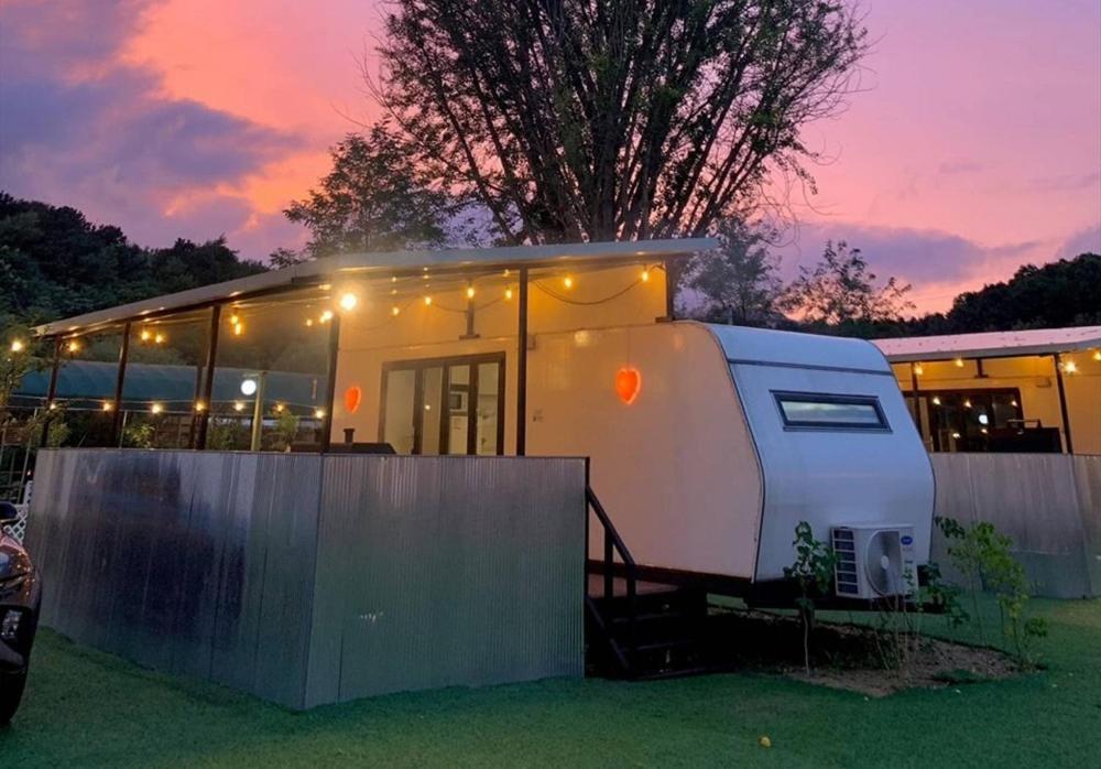 Pocheon Lodge Caravan Camping Site