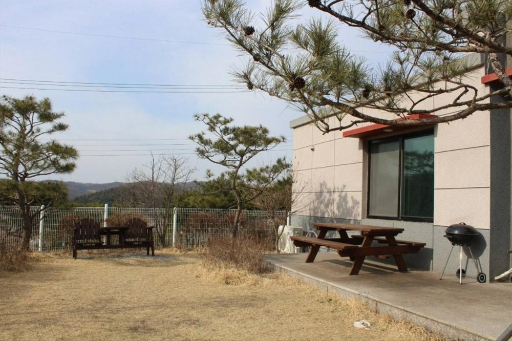 Yeoncheon The Stay and Dot