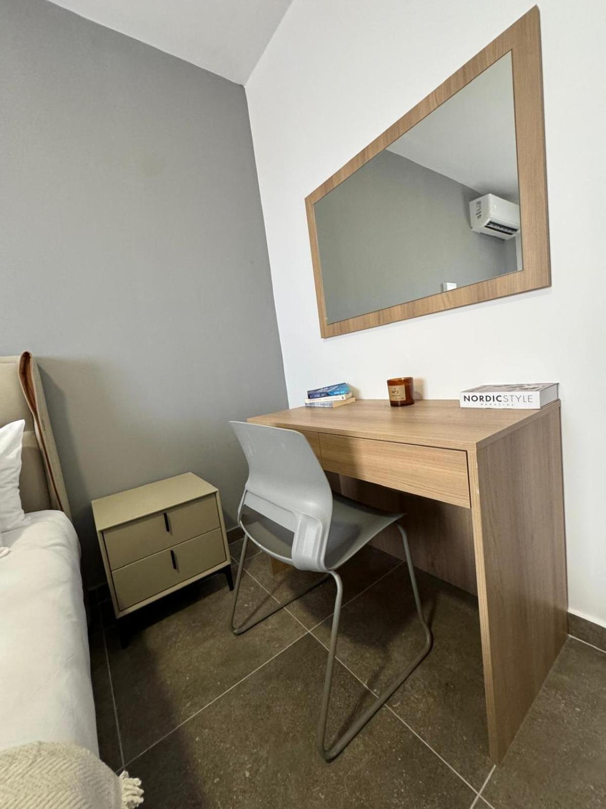 Charming Apartment with Country view 2BR - by HostMT, photo 18
