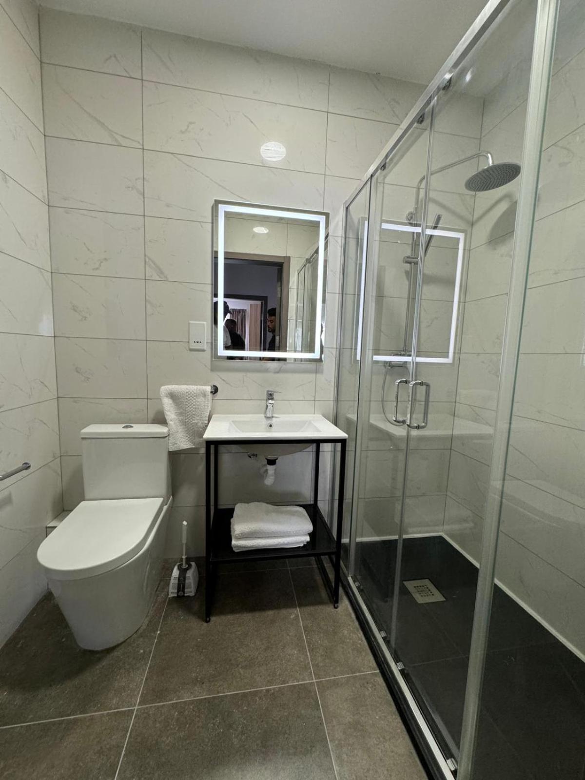 Charming Apartment with Country view 2BR - by HostMT, photo 26