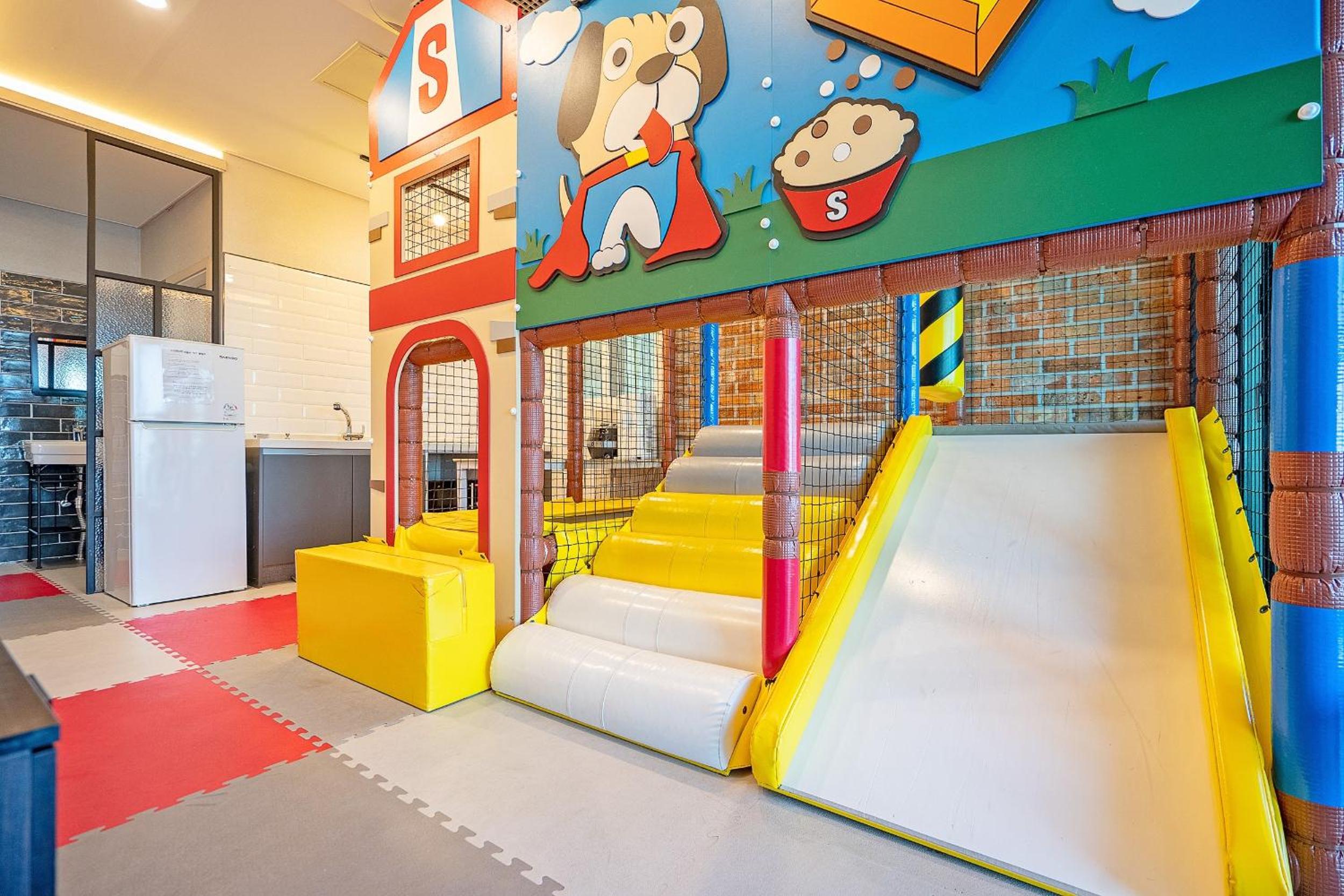 Taean Labelle Kids Poolvilla view 3
