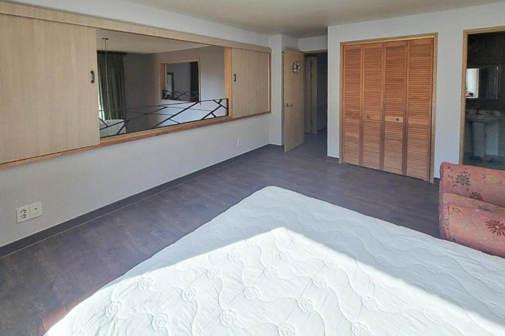 Yangpyeong the Haemil Pension Group, MT, Workshop
