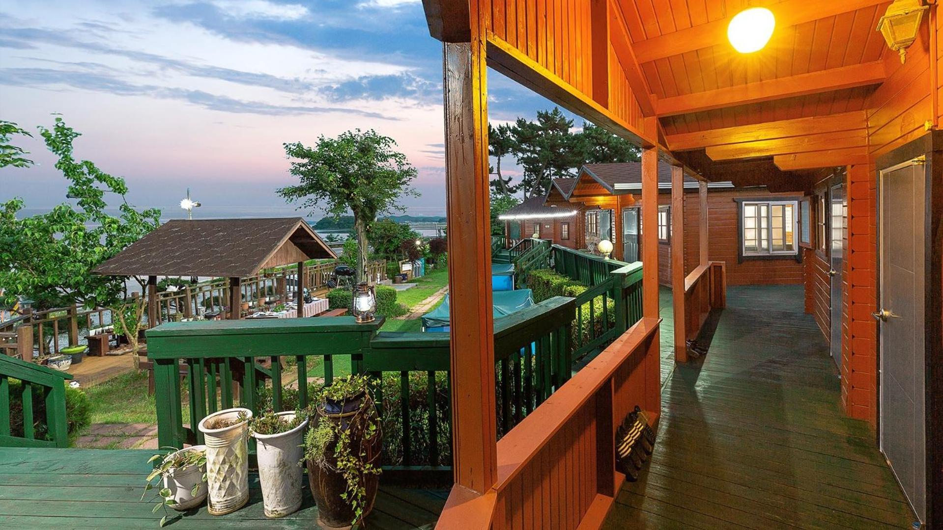 Taean loghouse pension view 4